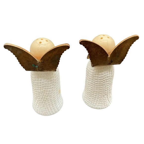 Vintage Angel Salt & Pepper Shaker Set With Brass Wings & Ceramic Texture Design - Picture 3 of 6